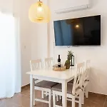 Casa Liva Apartment, Pool & Location Apartman Paphos