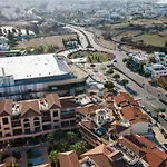 Casa Liva Apartment, Pool & Location * 파포스