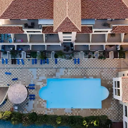 And Nest Casa Liva Apartments, Pool & Location Appartamento Paphos