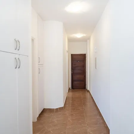 Casa Liva Apartment, Pool & Location Apartman