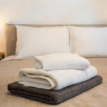 Casa Liva Apartment, Pool & Location Apartman *