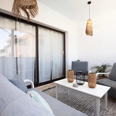 And Nest Casa Liva Apartments, Pool & Location Lejlighed Paphos